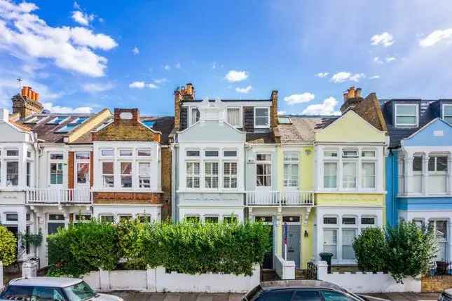 4 Bedroom House for Sale in Munster Village London SW6