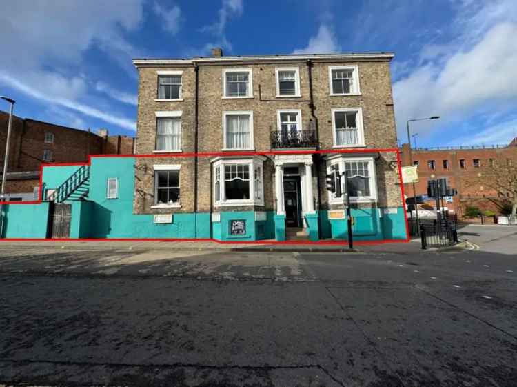 Scarborough Restaurant to Let - Fully Fitted, Town Centre Location