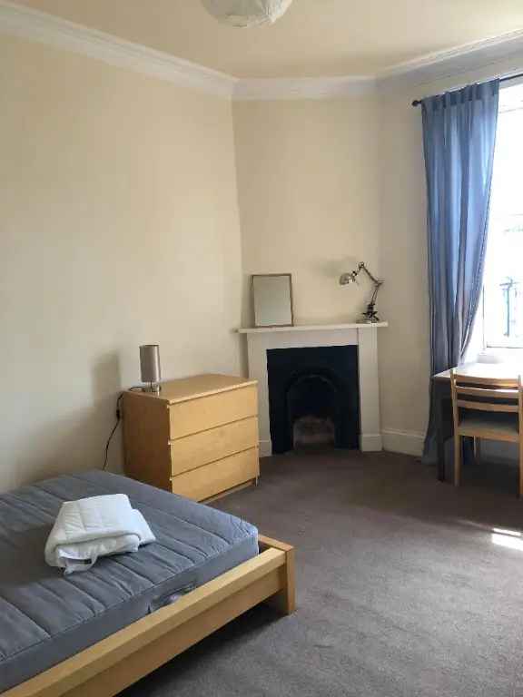 5 Bedroom Flat House to Rent Edinburgh