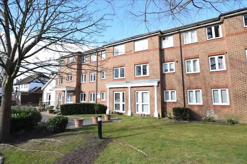 2 Bedroom Retirement Property for Sale in Chelmsford