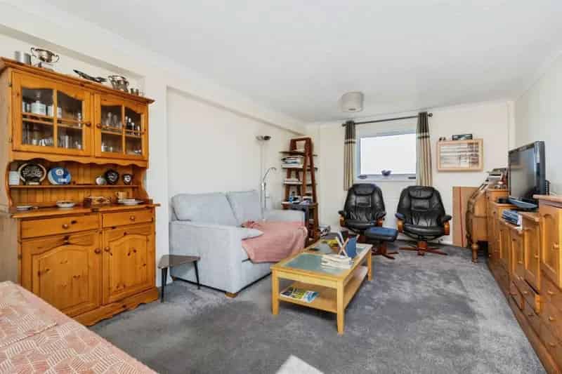 Flat For Sale , Ridgeway Road, Torquay, England