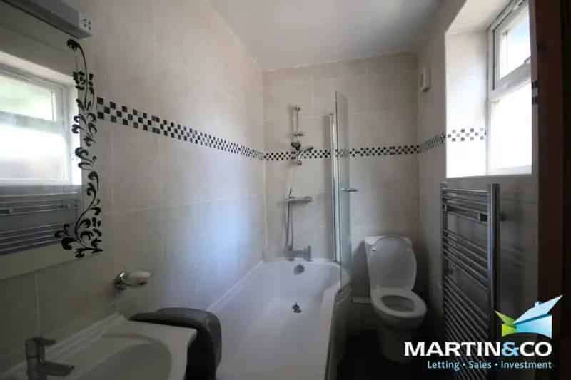 3 Bedroom House To Rent