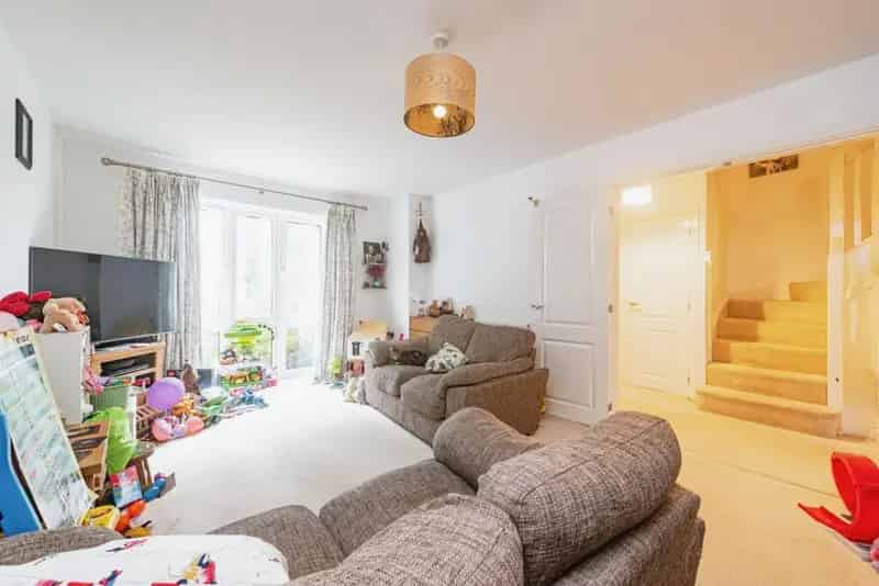 4 Bedroom Detached House for Sale in Basingstoke