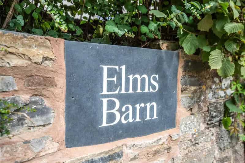 4 Bedroom Barn Conversion Shillingford Devon