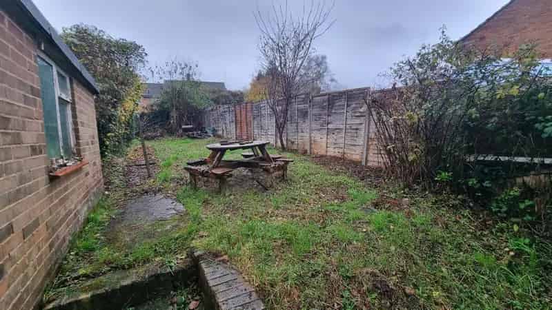 Family Home Near Redhill Town Centre - Updated and No Onward Chain