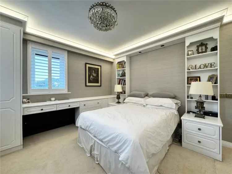 3 Bedroom Apartment for Sale East Cliff