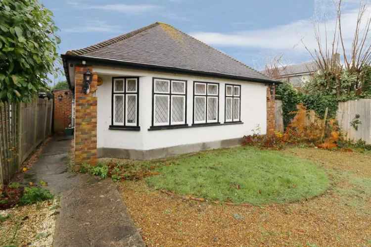 2 bedroom detached bungalow for sale