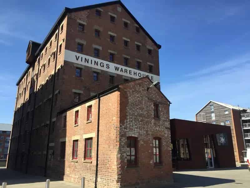 1 Bedroom Apartment for Sale in Gloucester Docks