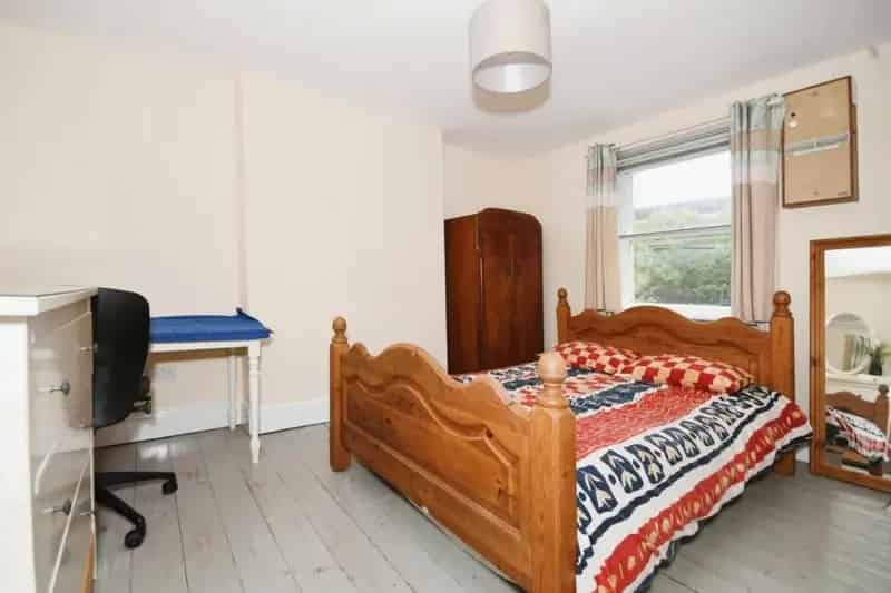 4 Bed Georgian House for Sale