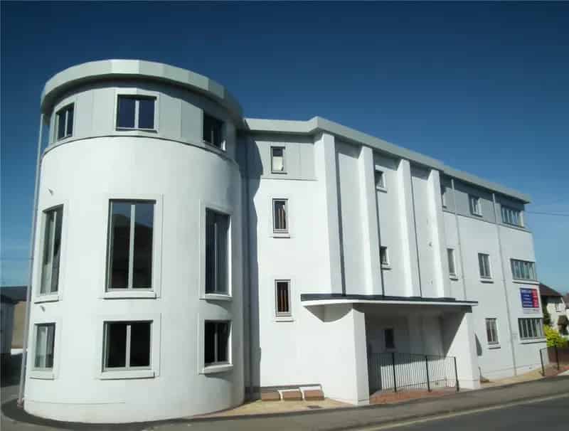 2 Bedroom Apartment in Crediton Near Train Station