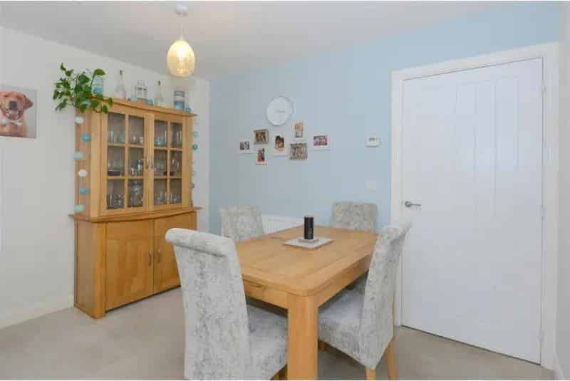 3 Bed Semi-Detached House for Sale - No Upward Chain