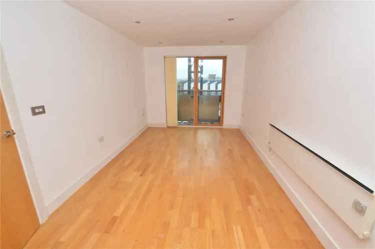 One Bedroom Flat Near Leeds City Centre - Buy to Let Investment