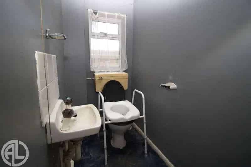 3 Bed Semi-Detached House For Sale - Renovation Project