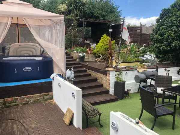 House For Rent in Tendring, England