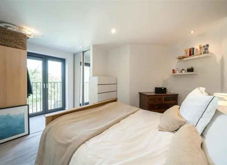 One Bedroom Flat Near Oval Stockwell Brixton