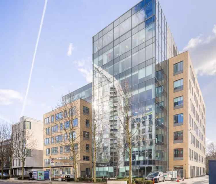 Refurbished Ealing Cross Office Space For Lease