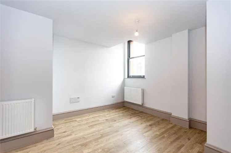 1 Bedroom Apartment in Factory Number 1