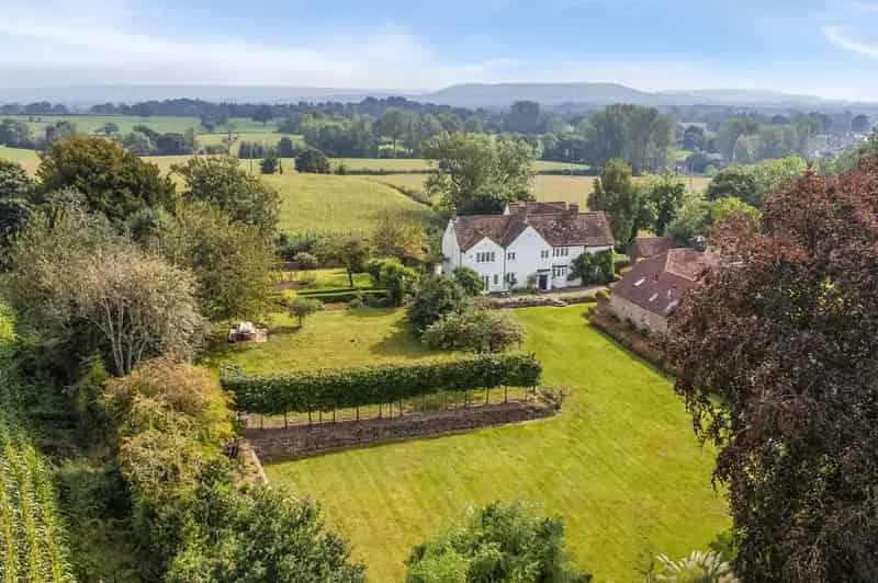 5 Bedroom Detached House for Sale in Hinton Severn Vale