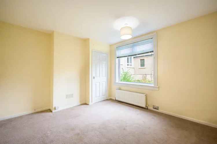 Two Bedroom Flat near Falkirk High Station