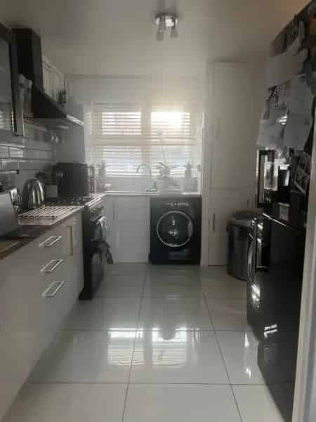 2 Bedroom Maisonette near Sloane Square Station