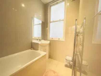 1 room house of 44 m² in London