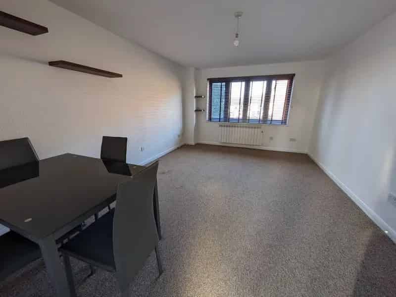 2 Bedroom Flat to Rent Folkestone Kent