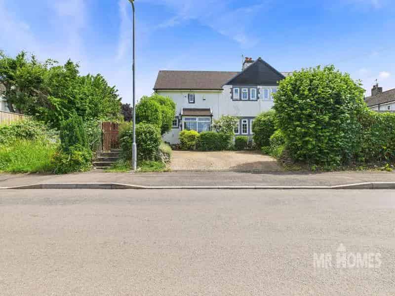 3 bed house for sale