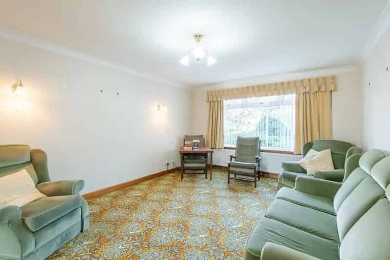 Spacious Four Bedroom Detached Villa Broughty Ferry