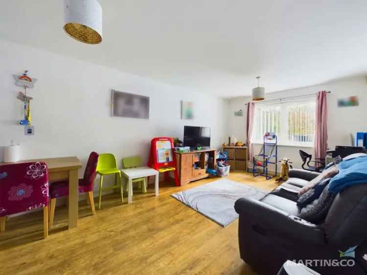 2 Bedroom Apartment for Sale in Higher Bebington