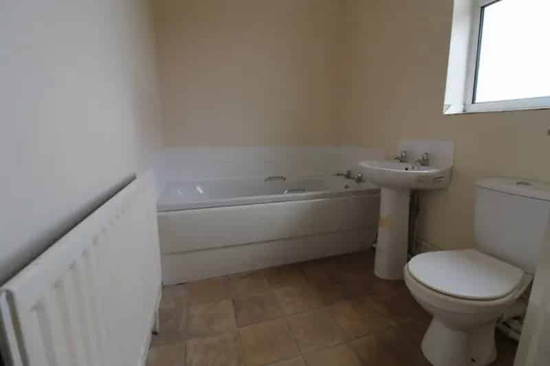 2 Bedroom House To Rent