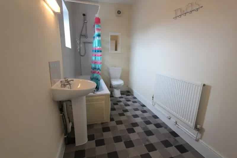 1 Bedroom Flat To Rent