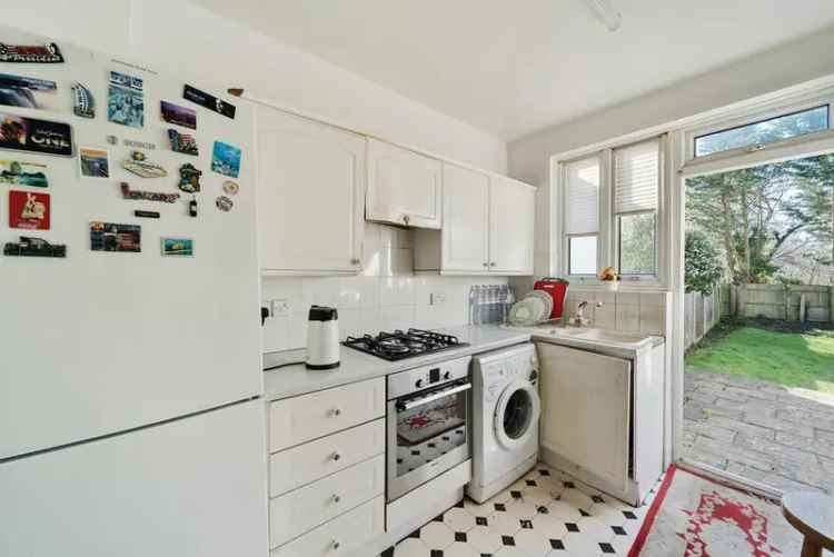5 Bedroom Freehold House with Extension Potential Large Garden Parking