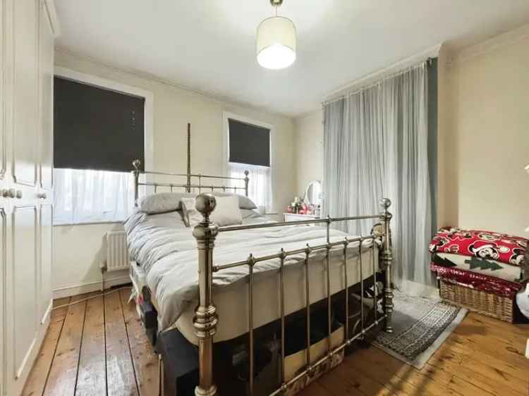 2 Bedroom End Terrace House for Sale London E13