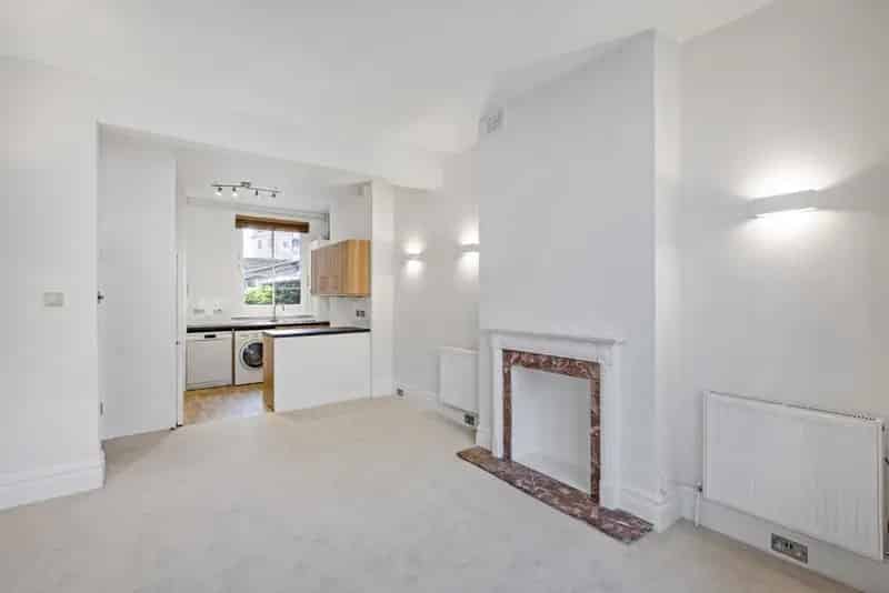 One Bedroom Garden Flat Parsons Green Tube