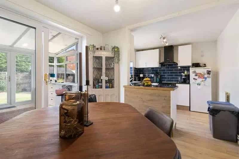 3 Bed Semi-Detached House for Sale