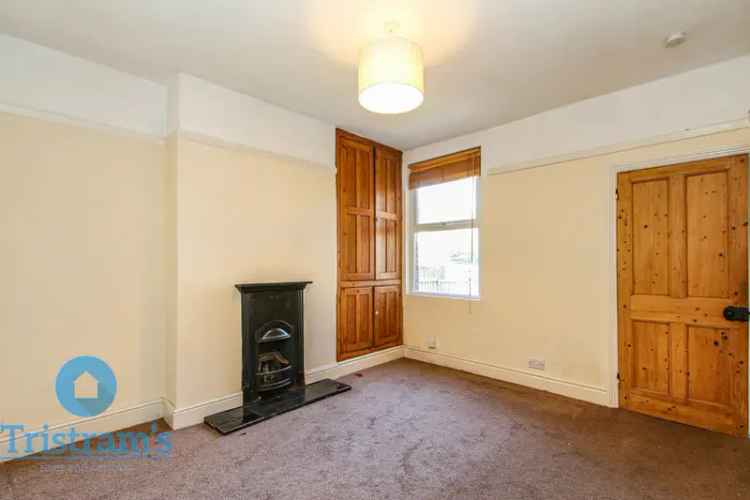 2 Bedroom End Terrace House for Rent