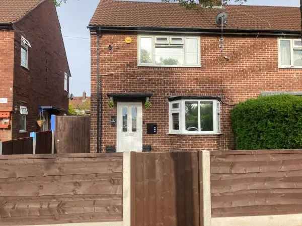 House For Rent in Wilmslow, England