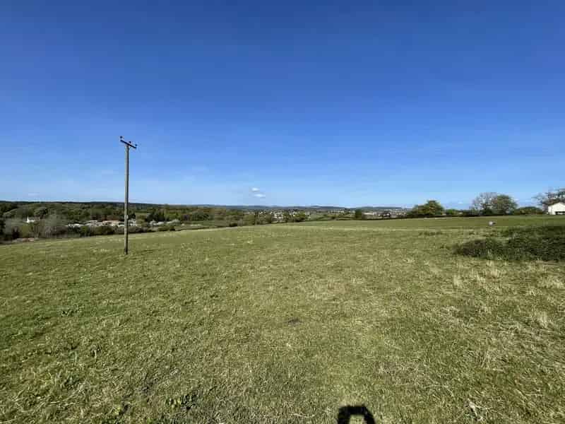 Farm Land for Sale by Thomas Price & Partners