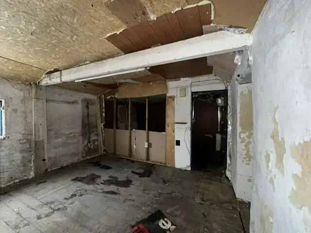 Boston Town Centre Commercial Building Conversion Opportunity