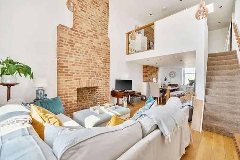 1 Bed Flat for Sale in Brixton