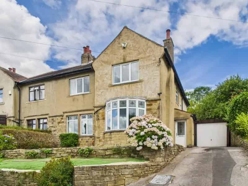 4 Bedroom House For Sale Extended Semi Detached Home With Open Views
