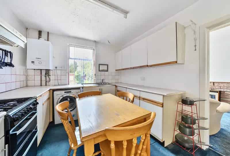 3 Bedroom House for Sale Beechen Drive