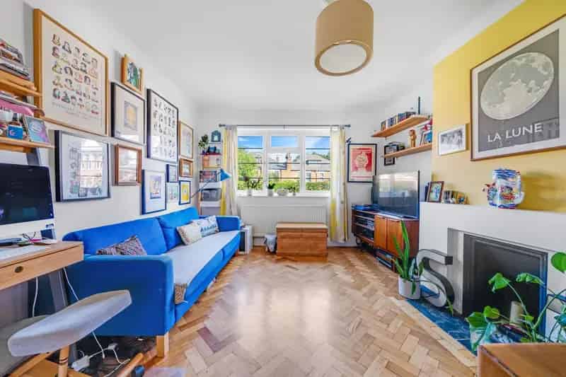 2 Bedroom Flat to Rent Thorpe Conservation Area