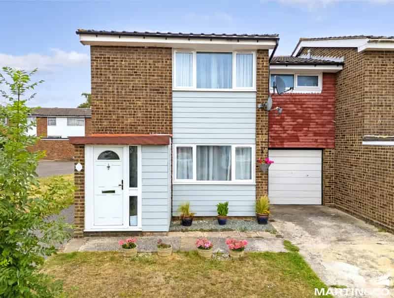 3 bedroom House
 For Sale