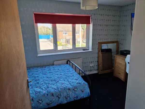 House For Rent in Ashford, England