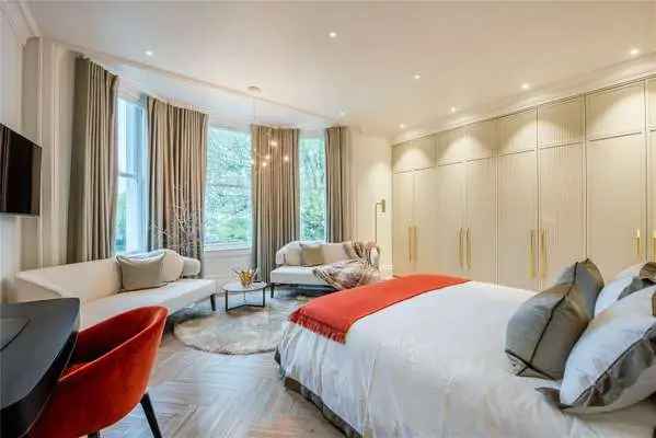 Phillimore Gardens Home for Sale
