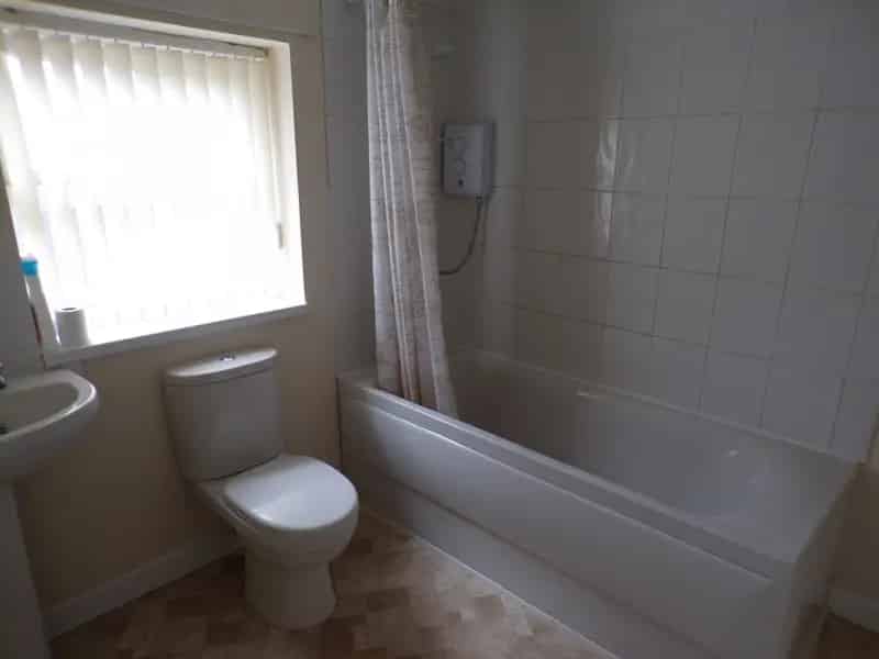2 bedroom House
to rent