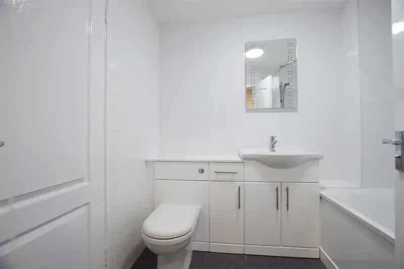 1 Bedroom Flat to Rent Hendon - Modern Flat Near Town Hall
