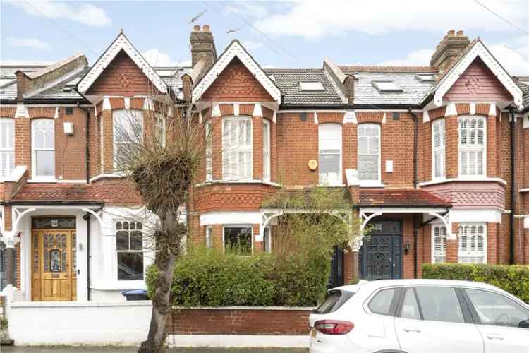 House For Sale in London, England