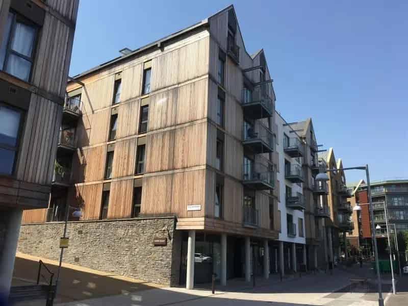 1 Bedroom Flat to Rent in Wapping Wharf Bristol